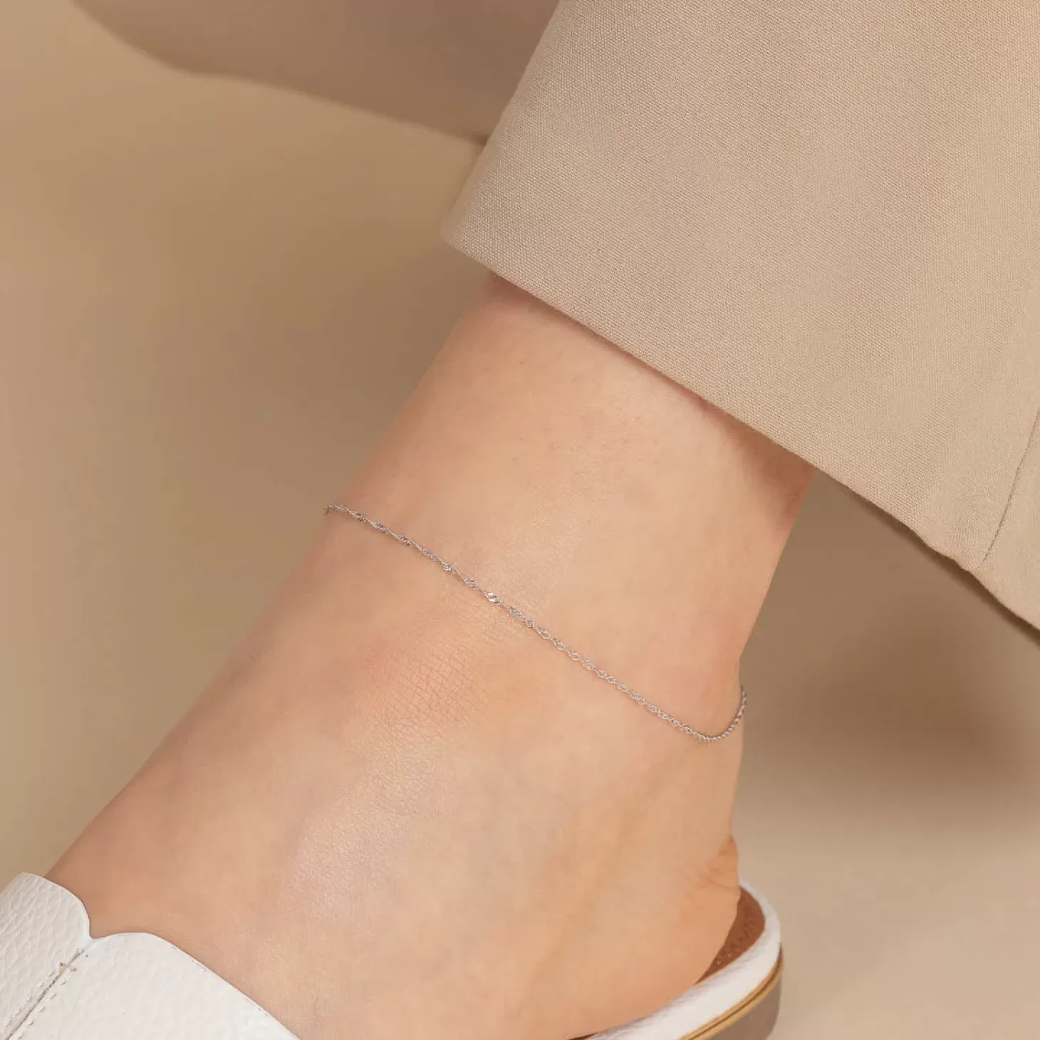 Astrid & Miyu Astrid Chain Anklet In Solid White Gold 9K White Gold Sale