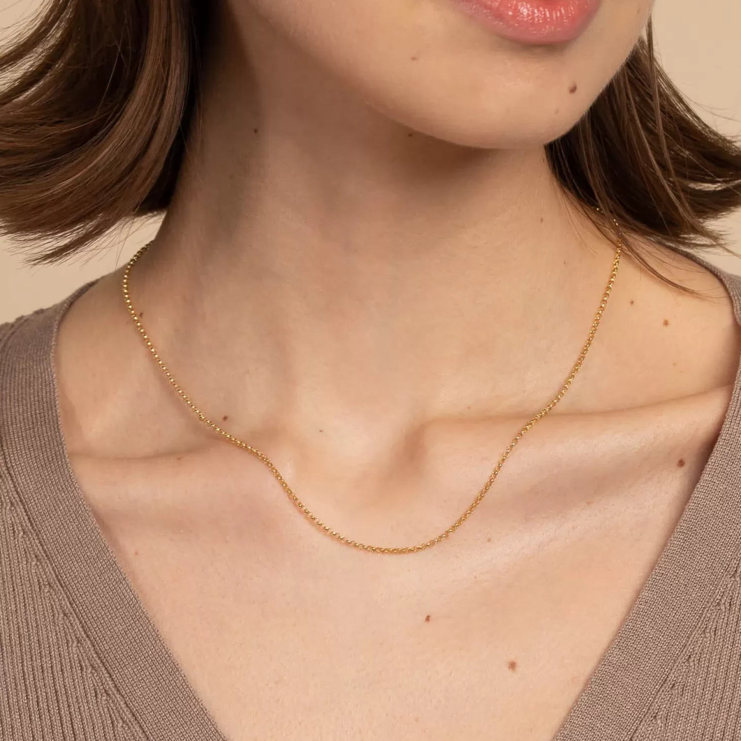 Astrid & Miyu Chelsea Chain Necklace In Solid Gold 9K Gold Cheap