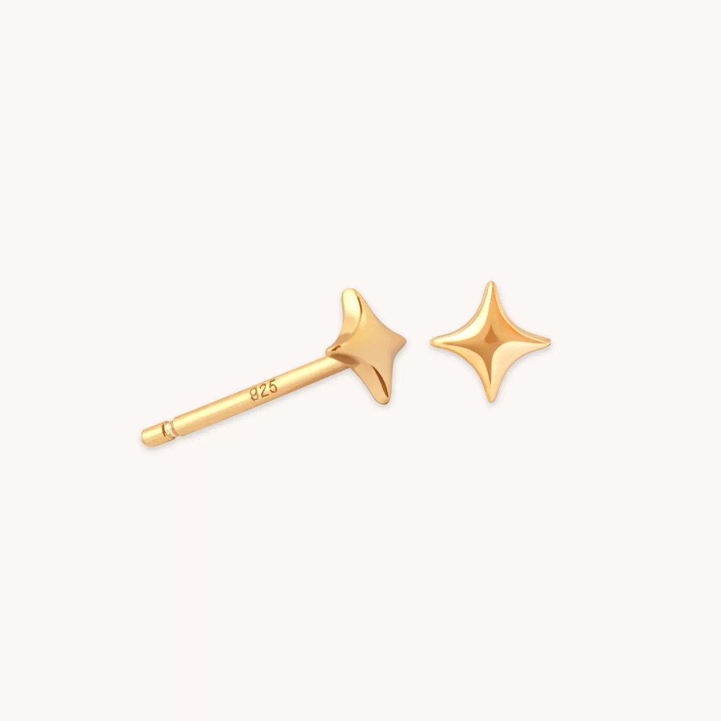 Astrid & Miyu Cosmic Star Stud Earrings In Gold 18K Gold Plated Sterling Silver Fashion