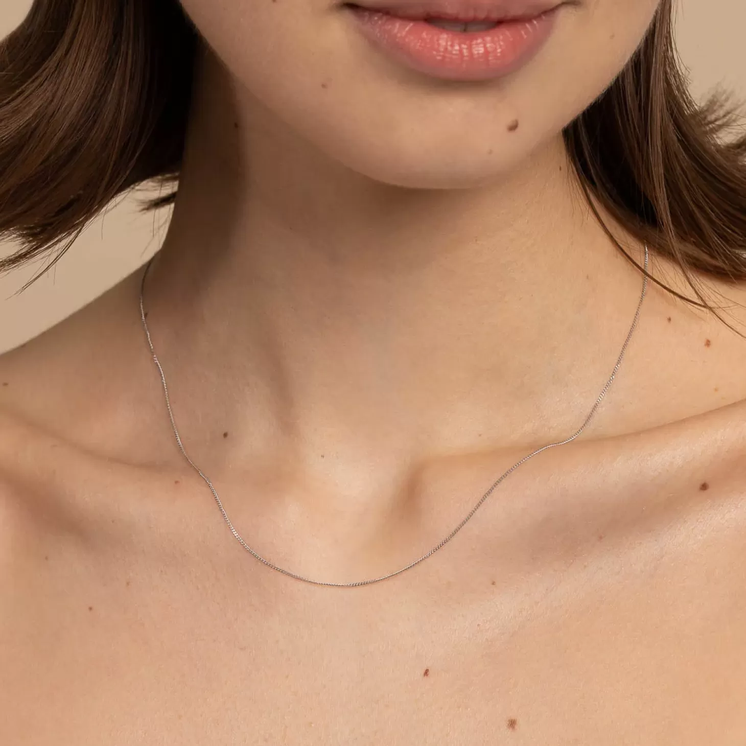 Astrid & Miyu Miyu Chain Necklace In Solid White Gold 9K White Gold Online