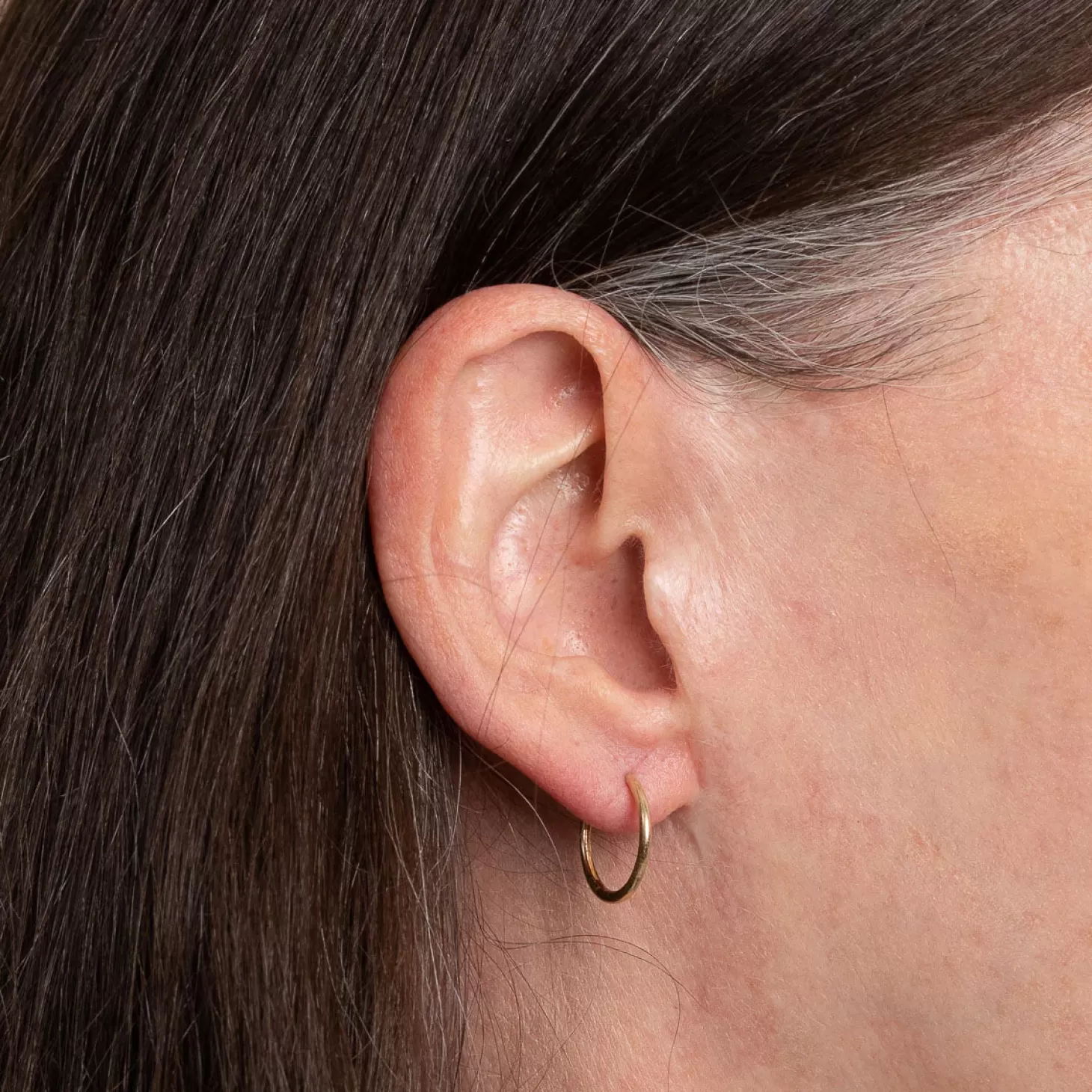Astrid & Miyu Simple 12Mm Hoops In Solid Gold 9K Gold New